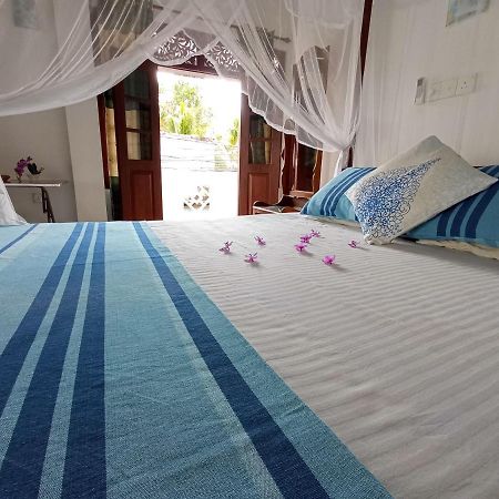 Bluebell Guest House Унаватуна Экстерьер фото