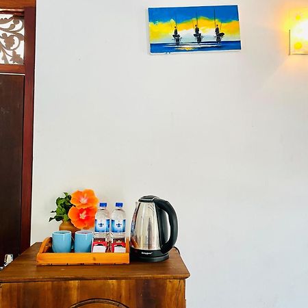 Bluebell Guest House Унаватуна Экстерьер фото