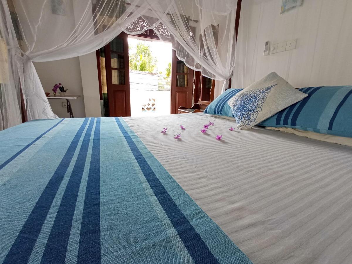 Bluebell Guest House Унаватуна Экстерьер фото