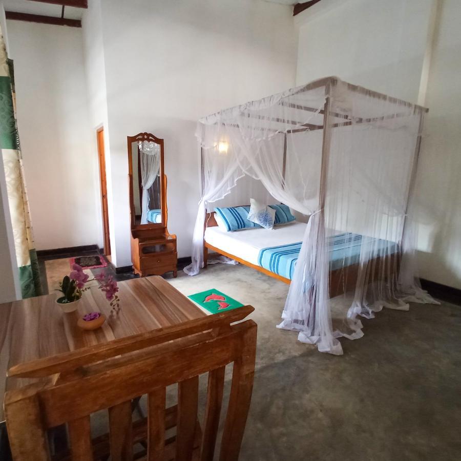 Bluebell Guest House Унаватуна Экстерьер фото