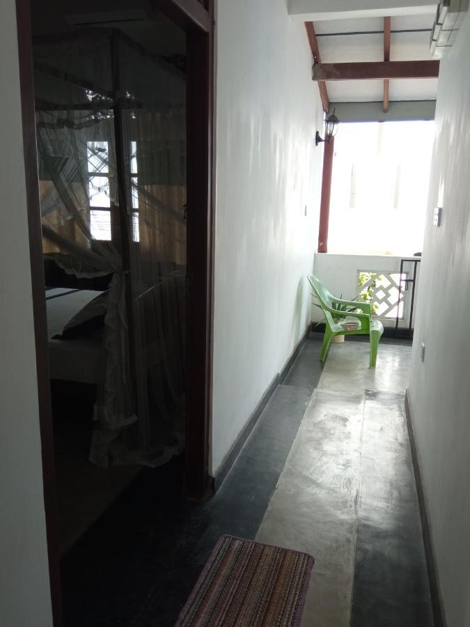 Bluebell Guest House Унаватуна Экстерьер фото